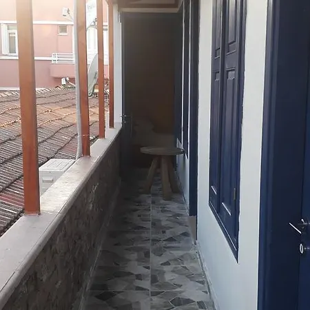 Отель Sarnic 2*